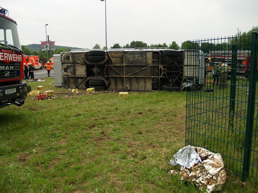 Schwerer Unfall mit Reisebus Lohmar Donrather Dreieck P357.JPG